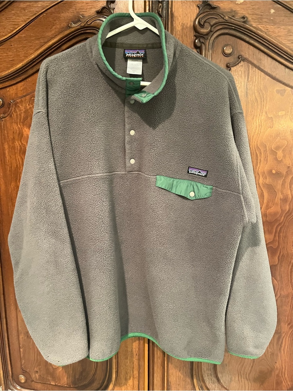 Patagonia Gray Fleece Snap Pullover with Green Trim
